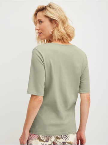 Calida Shirt in tea green