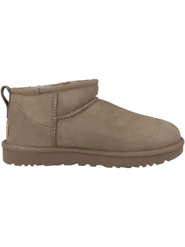 UGG Boots Classic Ultra Mini in hellbraun