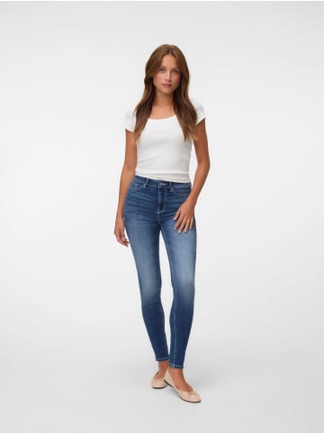 Vero Moda Skinny Jeans in Dark Blue Denim