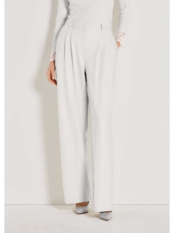 MADELEINE Weite Bundfaltenhose mit Formbund in wollweiß / melange
