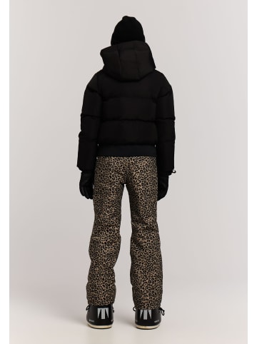 Protest " PRTCiska JR in True Black