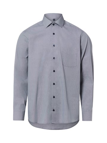 Andrew James Hemd in marine