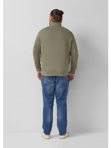 s.Oliver Sweatshirt Jacke in 7853_olivgrün