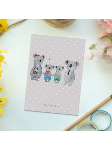 Mr. & Mrs. Panda Grußkarte Koala Familie zwei ohne Spruch in Grau Pastell
