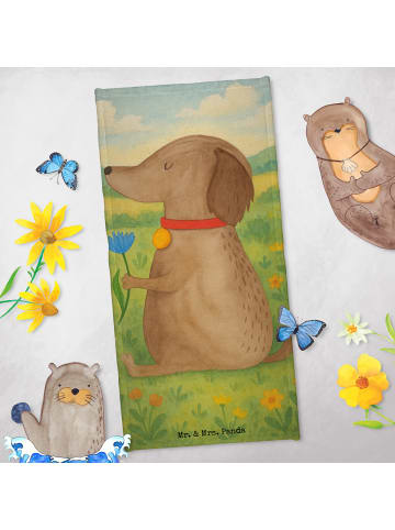 Mr. & Mrs. Panda Sporthandtuch Hund Blume Design ohne Spruch in Hundeglück