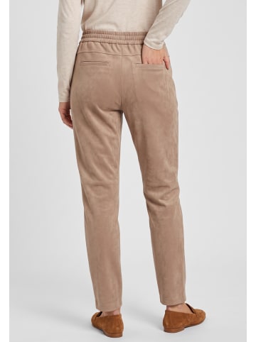 Hose in Hazelnut