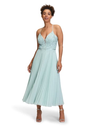 Vera Mont Abendkleid mit Stickerei in Summer Mint