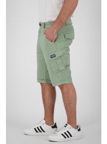 alife and kickin Short "Philippeak Shorts" in Grün