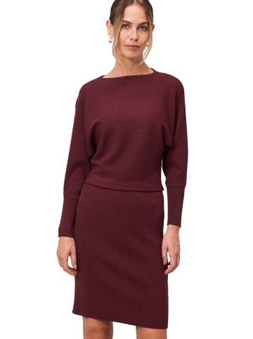 Zero  Strickkleid mit U-Boot Ausschnitt in Mystic Berry