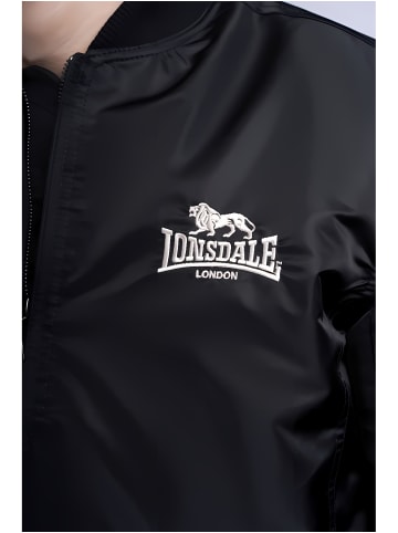Lonsdale Jacke "Tern Hill" in Schwarz