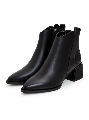 CESARE GASPARI Stiefelette in Schwarz