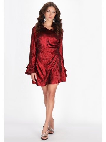 faina Women Skirt in red