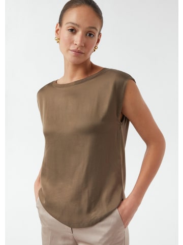 comma T-Shirt in 8548_karamell