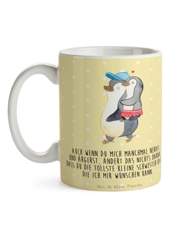 Mr. & Mrs. Panda Teetasse Pinguin Kleine Schwester mit Spruch in Gelb Pastell