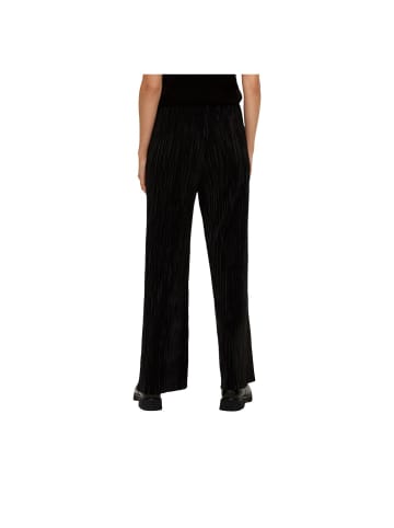 s.Oliver BLACK LABEL Hose in Schwarz