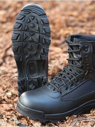 Brandit Stiefel "9 Eyelet Tactical Boots" in Schwarz