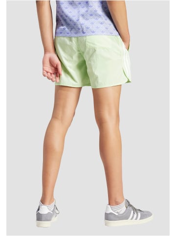 adidas adidas Shorts in semi green spark