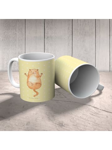 Mr. & Mrs. Panda Kindertasse Katze Umarmen ohne Spruch in Gelb Pastell