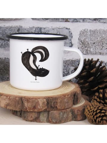 Mr. & Mrs. Panda Emaille Becher Stinktier Handstand ohne Spruch in Weiß