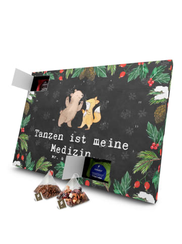 Mr. & Mrs. Panda Adventskalender Hase Tanzen mit Spruch in Kreidetafel