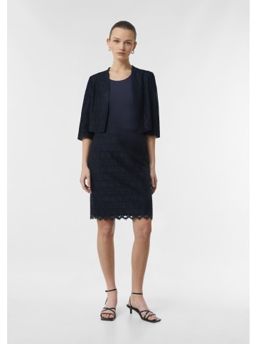 comma Rock in 5976_navy