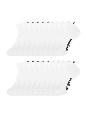 One Strange Rock 10 Paar Quarter Socken in Weiß