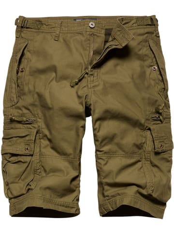 Vintage Industries Short in Grün