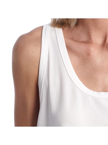 GAP Top in White