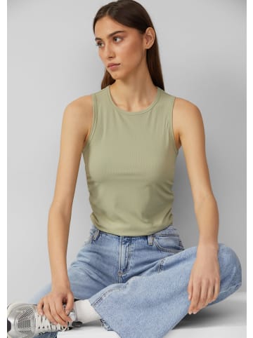 QS T-Shirt in 7297_helles olivgrün