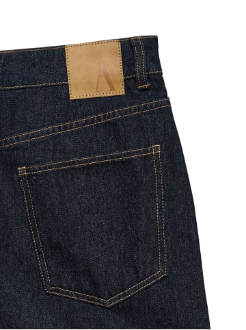 Vero Moda Mom Jeans in Dark Blue Denim