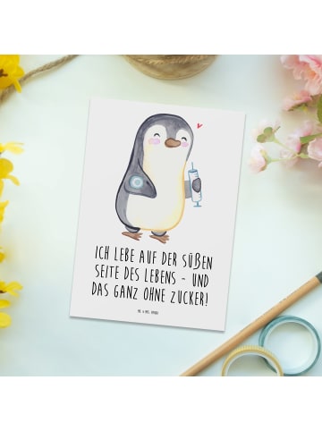Mr. & Mrs. Panda Postkarte Pinguin Diabetes mit Spruch in Weiß
