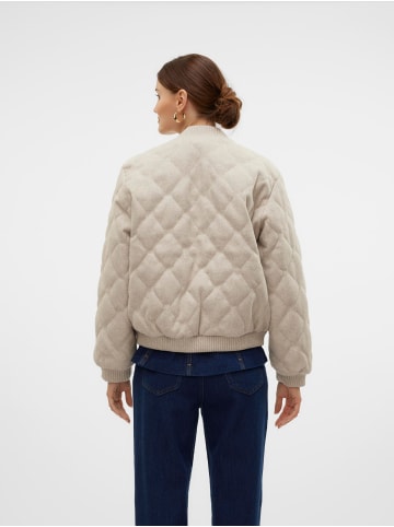 Vero Moda Steppmantel in Oatmeal