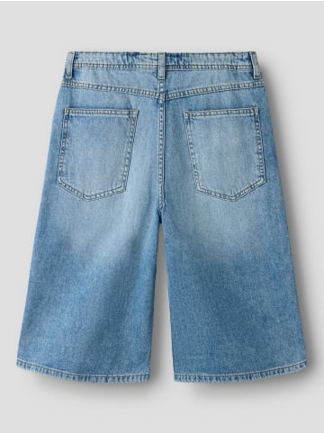 TWO SOON Jeansshorts in Medium Blue Denim