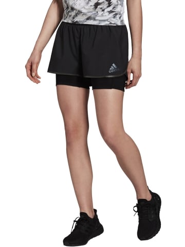 adidas Short in Schwarz