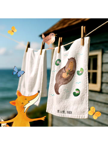 Mr. & Mrs. Panda handtuch gäste wc Otter Seerose ohne Spruch in Weiß