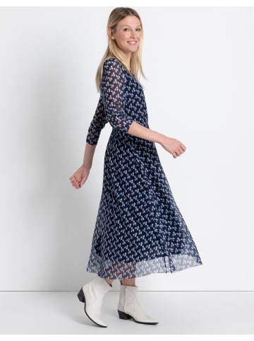 More & More Meshkleid in ikat dots print