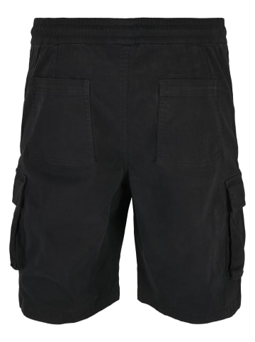 Urban Classics Cargo Shorts in black