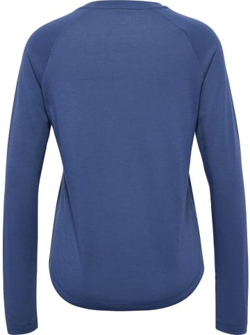 Hummel Longsleeve "Mt Vanja T-Shirt Longsleeve" in Blau