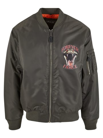 Mister Tee Mister Tee in olive