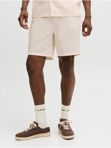 Jack & Jones Shorts in Cloud Dancer