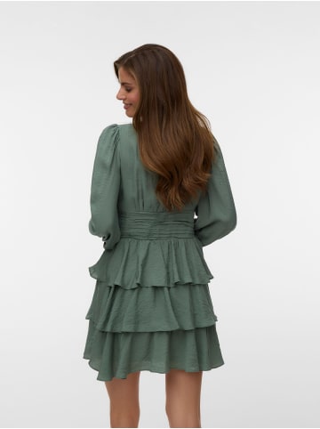 Vero Moda Kleid in Laurel Wreath