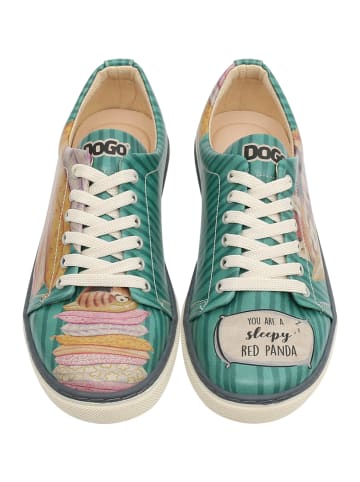 Dogo Classic Sneaker - You are a Sleepy Red Panda 36 in Grün