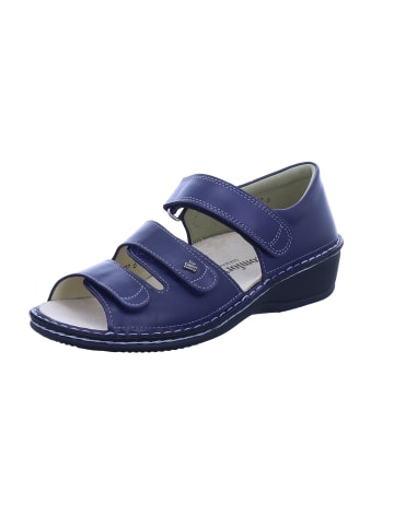Finn Comfort Sandale in blau