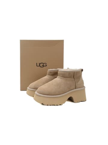 UGG Low-Cut Boot mit dickem Absatz in khaki EUR 37