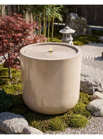 Beliani Gartenbrunnen DELPHI in Beige - (W) 44 x (H) 43 x (L) 44 cm