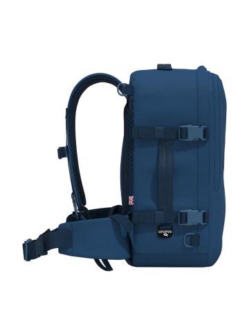 Cabinzero Travel Cabin Bag Classic Pro 32L Rucksack 46 cm Laptopfach in jodphur blue