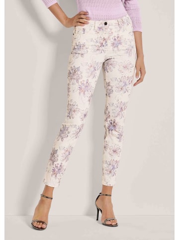 MADELEINE Schlanke Hose mit Unikat-Print in wollweiß / multicolor