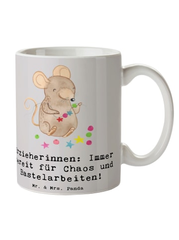 Mr. & Mrs. Panda Becher Erzieherin Chaos mit Spruch in Grau Pastell