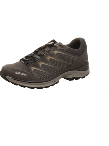 LOWA Wanderschuhe in grau