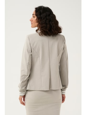 Kaffe Blazer Kinnie in Elephant Skin/Chalk stripe